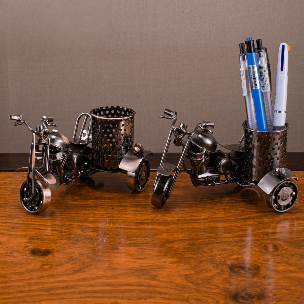Vintage Motorcycle Model Metal - Vintage Collectible Pens 评论和价格